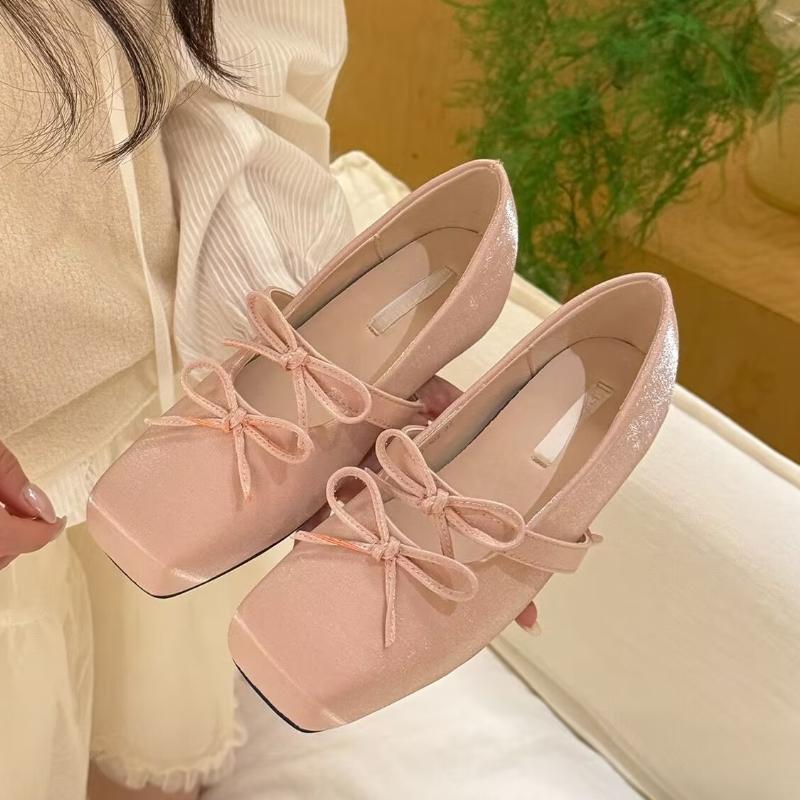 Women's Mary Jane Shoes Flat Sole Bow Square Toe Shoes Women Dress Leisure Satin Internal Height Sweet Zapatillas De Mujer