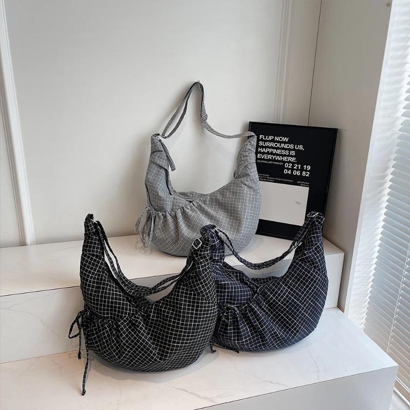 Lightweight Drawstring Cow Horn Shoulder Bag for Women Large Capacity Canvas Travel Handbags Girls Pleated Plaid Crossbody Bag