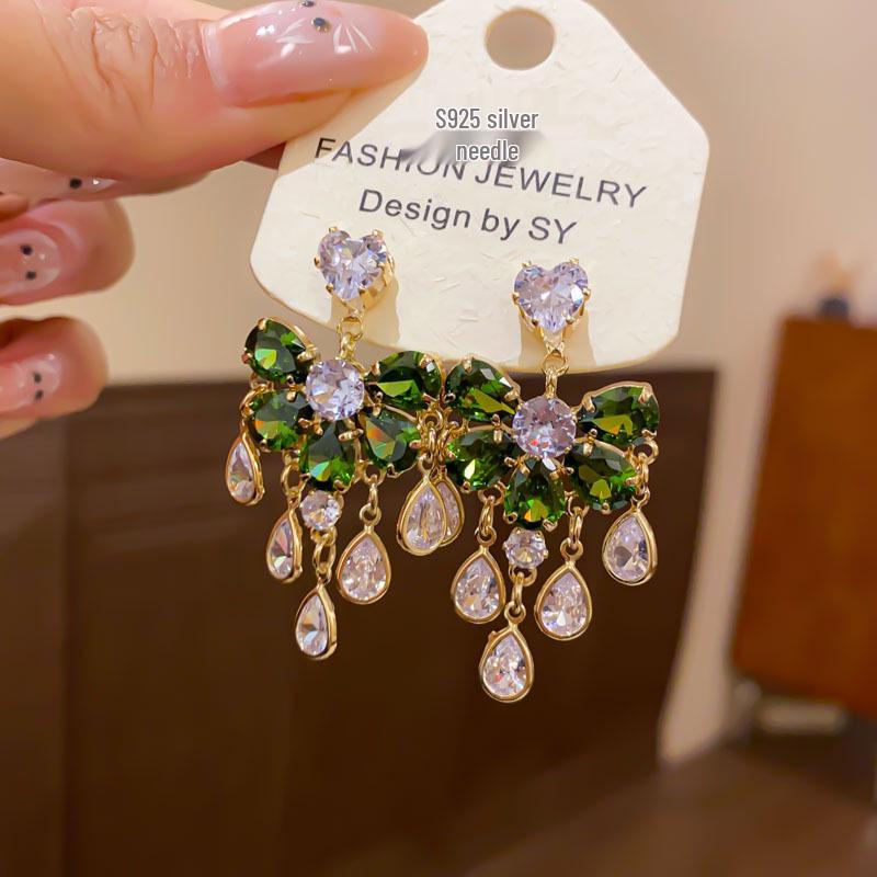 Silver Needle Zircon Teardrop Tassel Earrings: Elegant, High-End Sweet Design, Exquisite Fashion Jewelry.