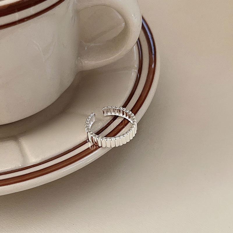 

Южнокорейское то же самое французское модное иностранное кольцо-шестерня Ins легкая роскошь прилив