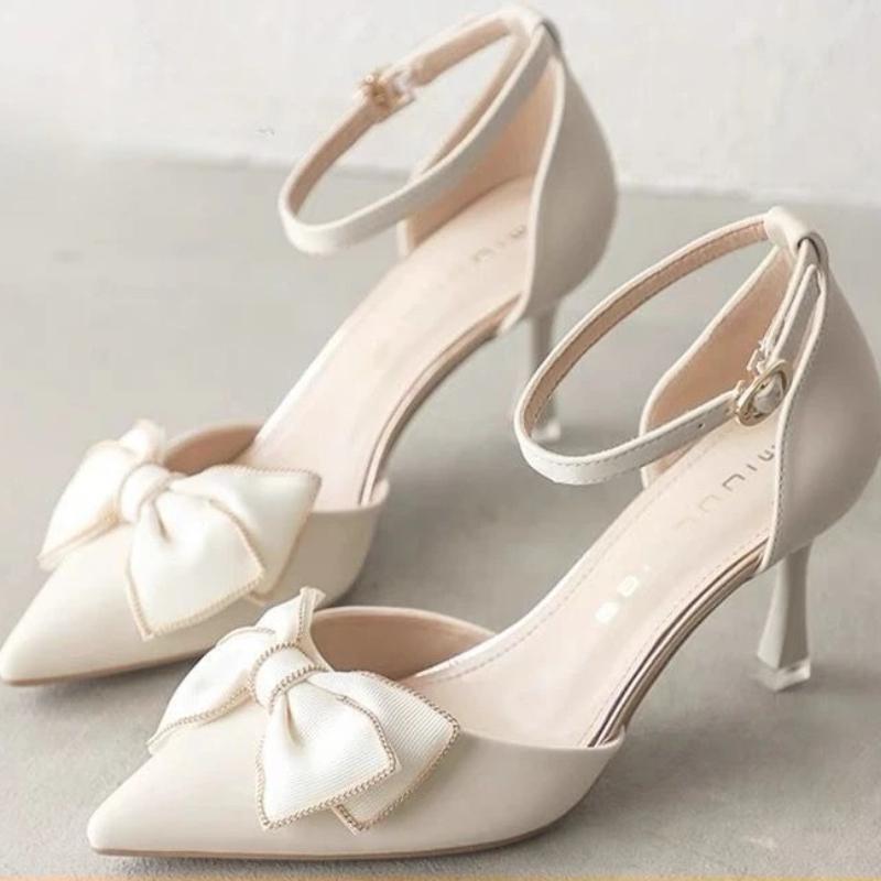 

Women s Medium High Sandals Pointed Butterfly Fine Heels Buckle Delicate Small Sandals 40