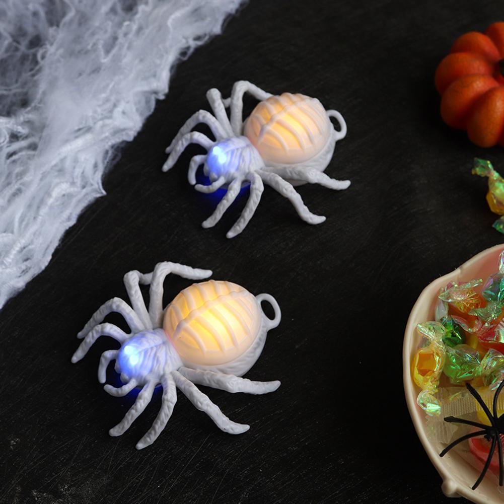 Halloween Aufleuchtende Spinnenfigur Realistische Plastikspinne Tierfigur mit LED-Licht für Halloween Innen Heimparty Deko