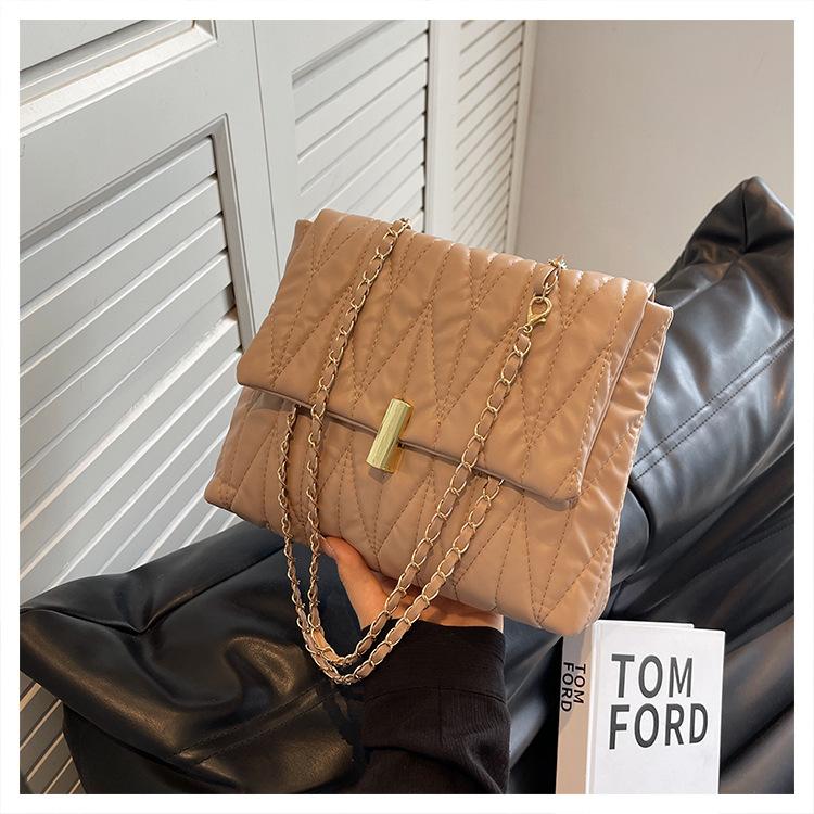 

Корейська версія текстурної сумки жіноча 2024 весна нова ромбоподібна сумка-ланцюжок універсальна проста сумка на плече/під руку сумка-месенджер хакі