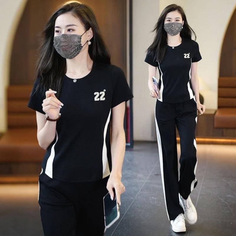 Casual Sports Suit for Women, Summer Temperament, Fashionable Style, Age-reducing Short-sleeved Straight Pants Two-piece Set