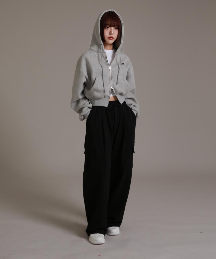 LIKE THE MOST Training Cargo Pintuck Wide Pants Black