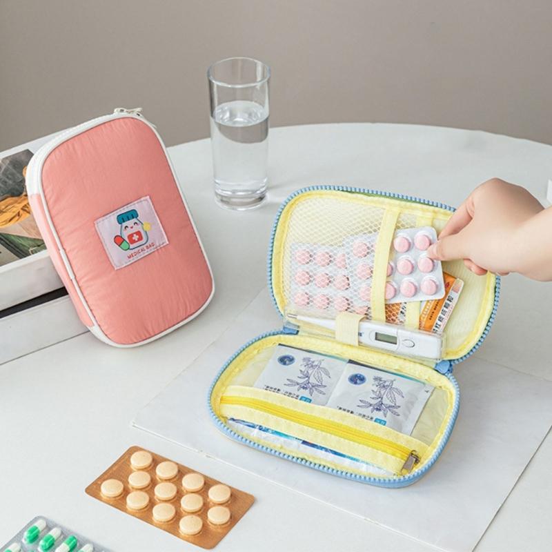 Large Capacity Waterproof Medicine Portable Durable Nylon First Aid Storage Bag For Travel Camping Home Emergency Use