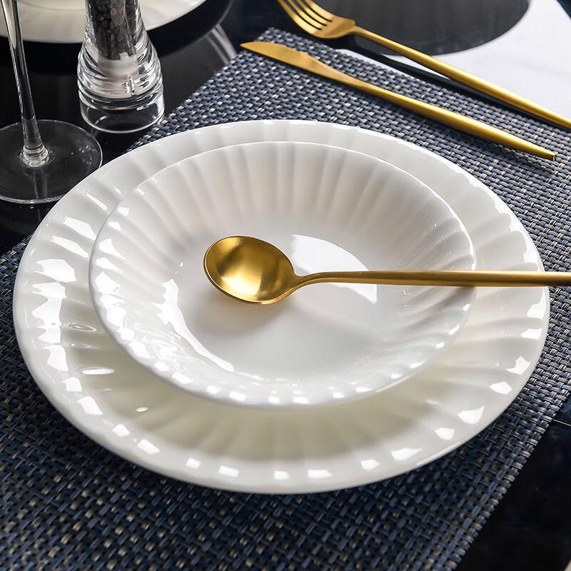 Lín Pàn Luxus Geprägter Knochenporzellan Flacher Teller