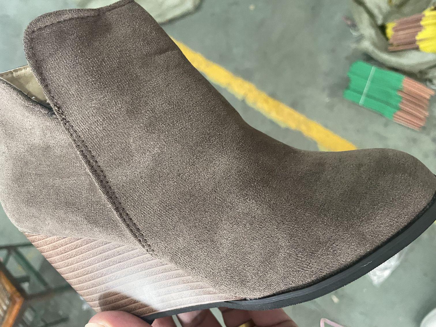 

Женские полусапожки на танкетке большого размера 2021 года осень/зима 43 кофейный