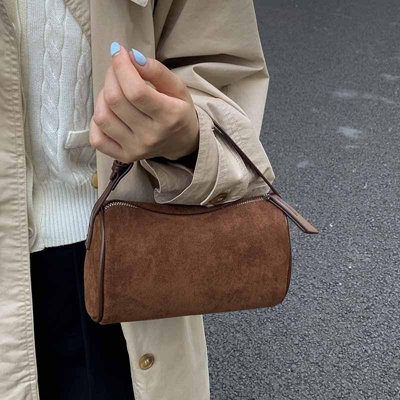 Retro Messenger Bag, Girls Autumn and Winter New Fashion Matte Texture Shoulder Small Square Bag