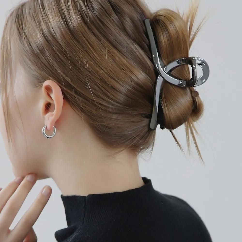 Dieuamour Crossmood Glow Hair Clip Claw Pin