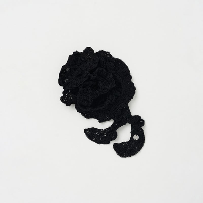 NOTHINGEVERYTHING HANDCRAFTED RUFFLE SCARF in BLACK