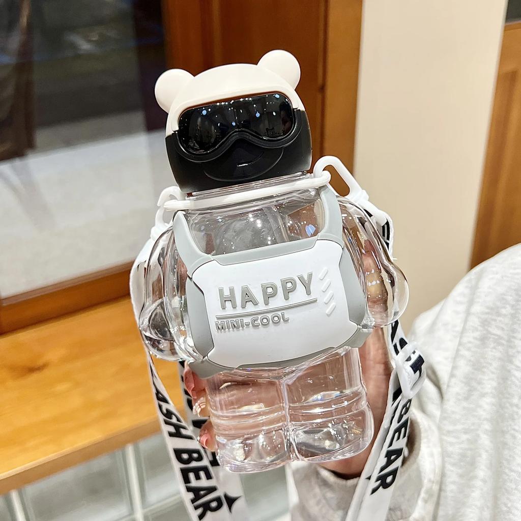 800ml Sports Water Bottle With Straw Unglasses Bear Large Capacity Plastic Water Cup For Travel Portable Backpack Kettle
