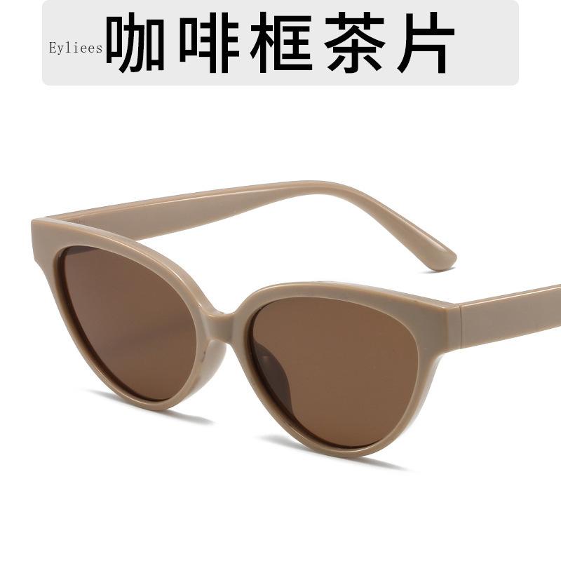 Cat Eye Sunglasses Women Men Shades Retro Cat Eye  Sun Glasses Anti UV400 Vintage Travel Eyewear Female Oculos De Sol