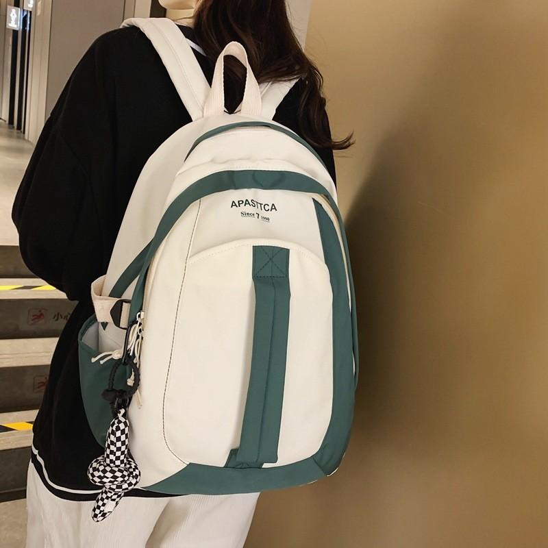 Harajuku Style Backpack For Women And Men With Large Capacity And Zipper Closure