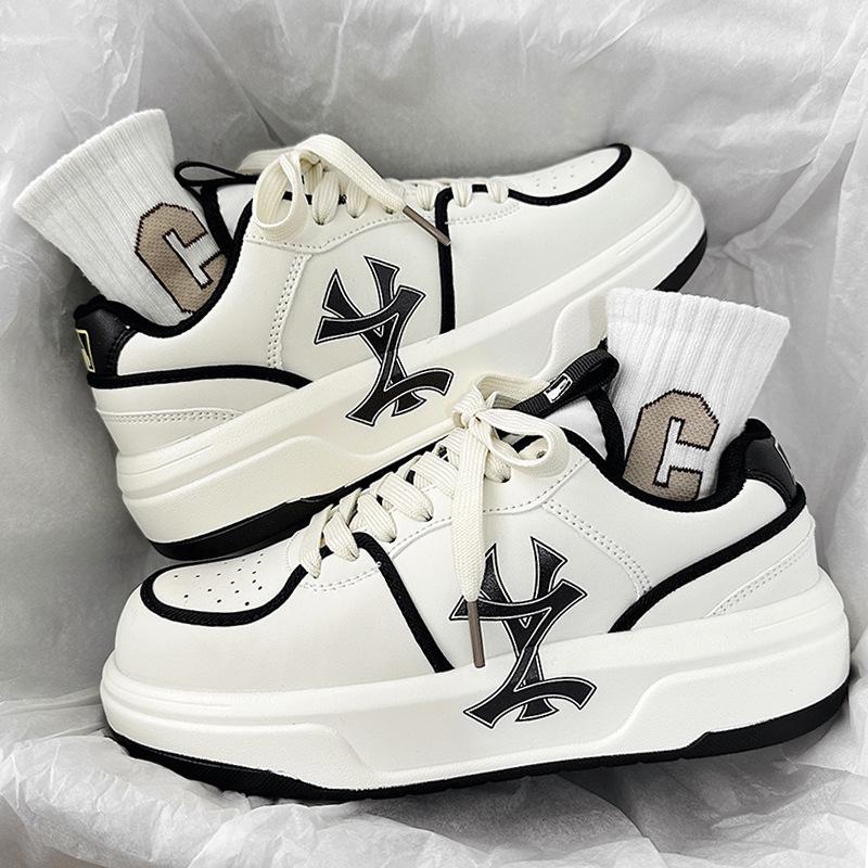 Men's 2025 Niche Summer Breathable Anti-Odor White Thick-Soled Height-Increasing Casual Sneakers