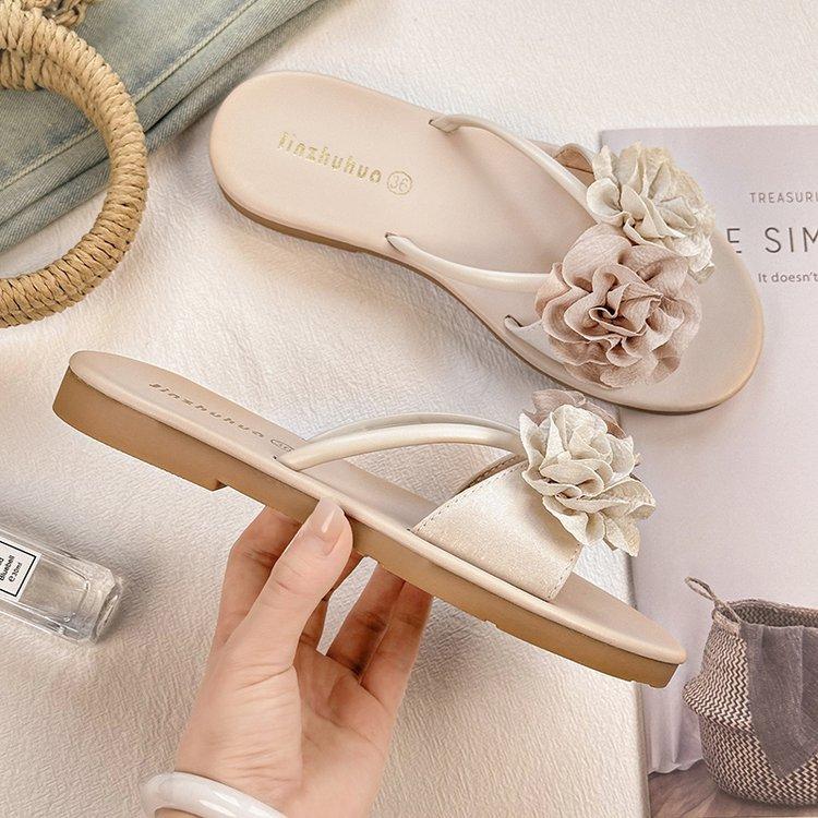 Camellia flower sandals, summer flat bottomed beach one line sandals