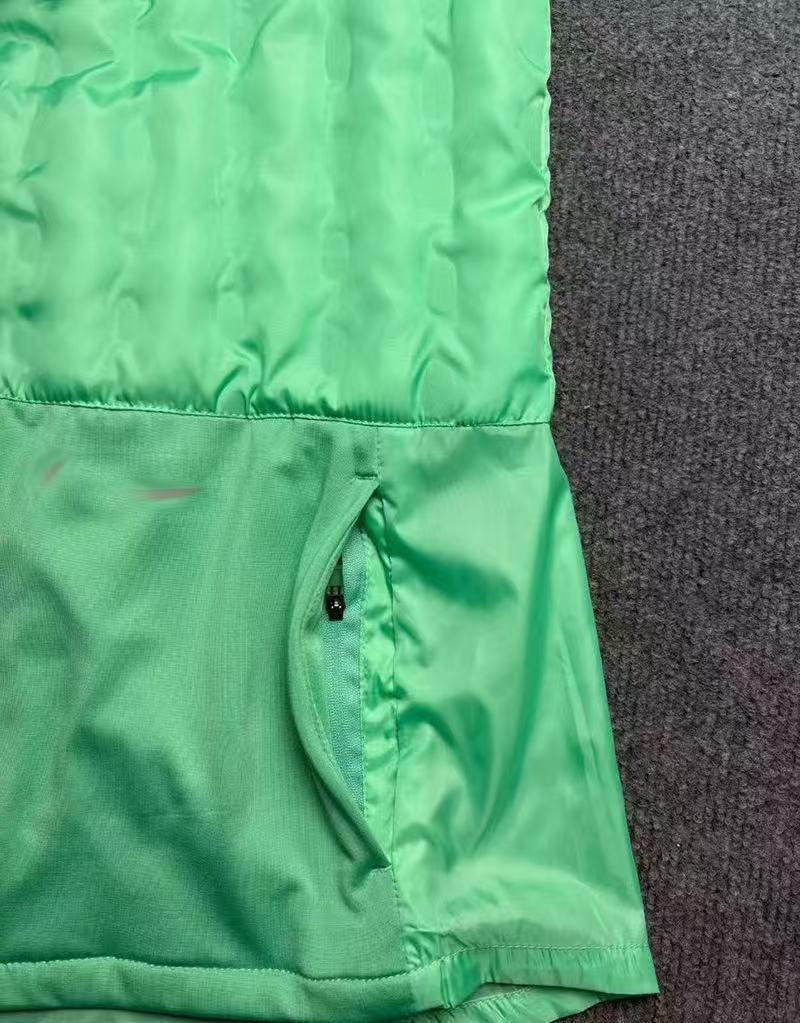 2025 Herbst/Winter Schnelltrocknende Warme Ärmellose Weste für Laufen & Sport im Freien