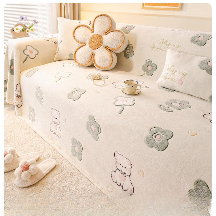Cute Cartoon Sofa Cover Towel Autumn and Winter Thickening Milk Fiber Anti-Scratching Sofa Cushion All-Inclusive Sofa Cover Dust Cover