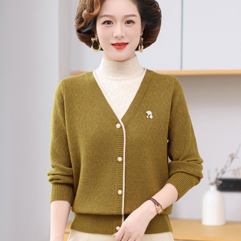 Autumn Stylish Knit Sweater for Middle-aged Moms - Two-Piece Design for 40-50s Women