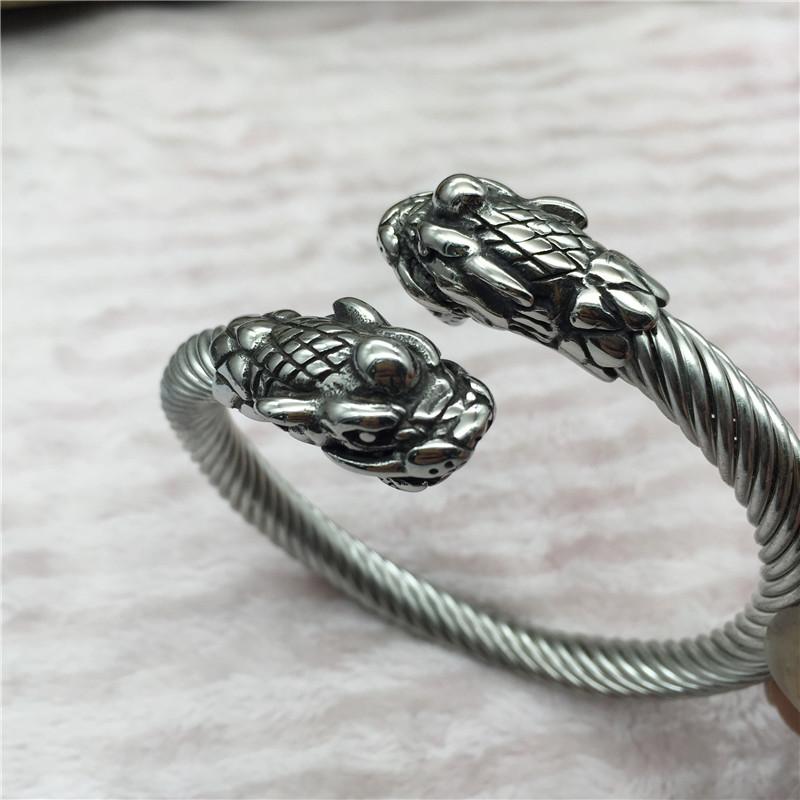 Pulseira Viking de Lobo em Aço Inoxidável Masculina com Amuleto de Pata de Urso Geri Freki para Presente Masculino