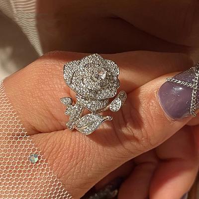 Anéis Ajustáveis com Design de Flores Estéticas para Mulheres Brilhantes Cristais Zircônia Cúbica Festa de Casamento Joias de Luxo