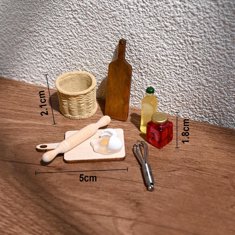 

1 Set Doll House Accessories Miniature Baking Combination Cutting Board Model Toy Dollhouse Mini Kitchen Kit A1