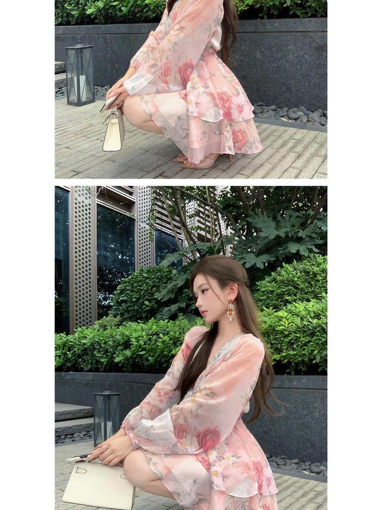 Elegant V-Neck Floral Tie-Up Dress with Cinched Waist – A Versatile, Fashionable Slim-Fit Short Skirt for Women