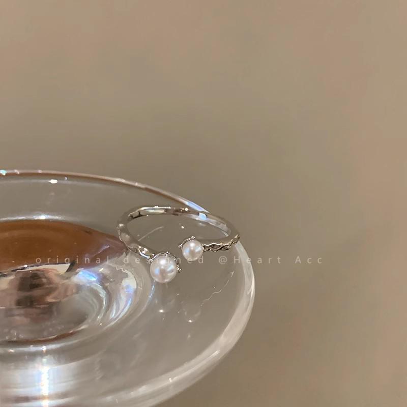 

Элегантное двухслойное кольцо-бабочка с бриллиантами и жемчугом, регулируемое для женщин