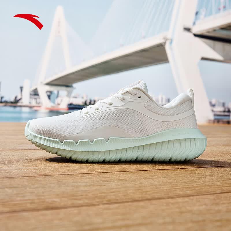 ANTA Women's Lightweight Breathable Training Shoes