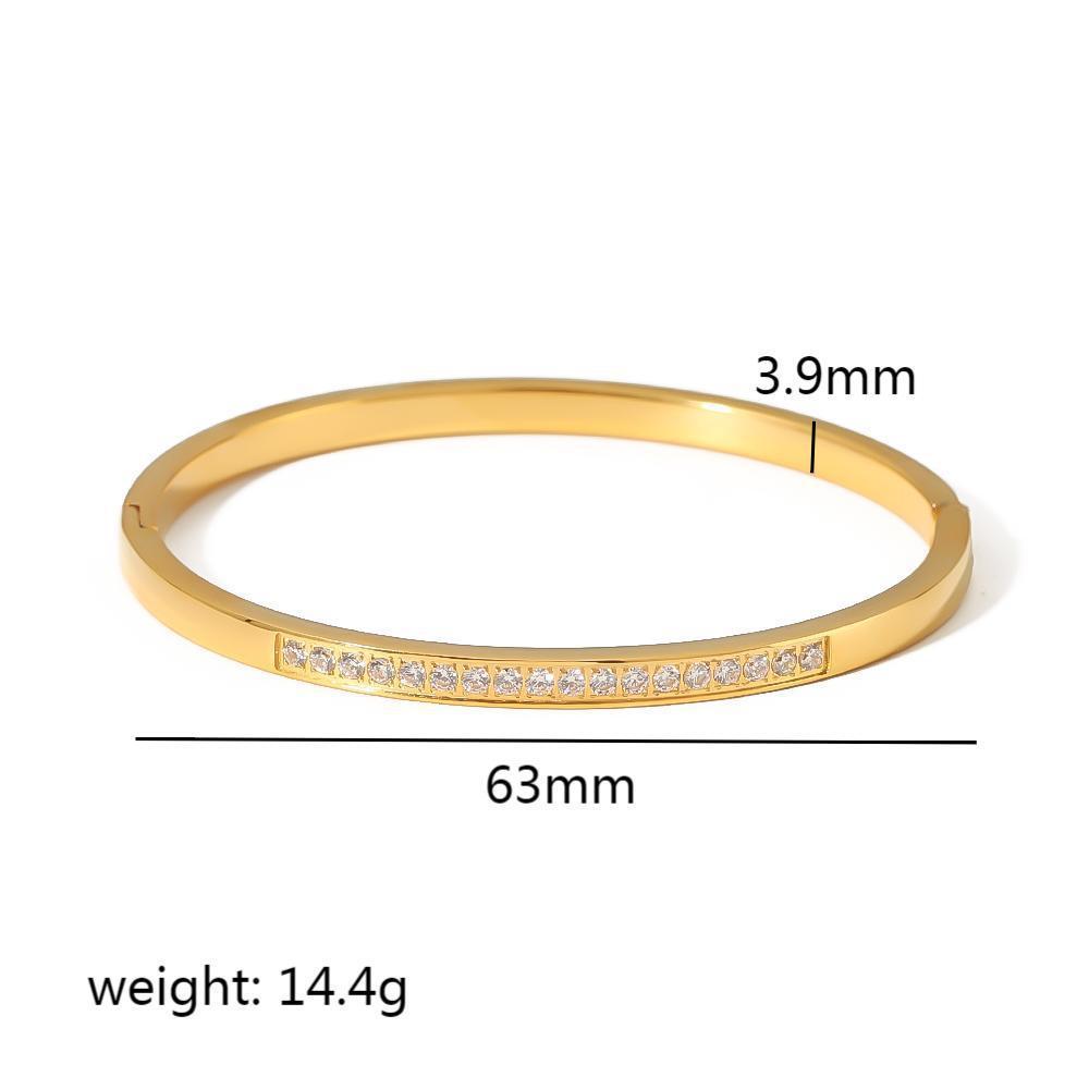 Geometric Star Stainless Steel Bracelet With 18k Gold Plating For Fashionable Women