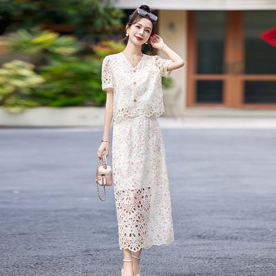 Hollow Suit Women's Summer New Design Temperament Socialite Short-sleeved Top Skirt Two-piece Set