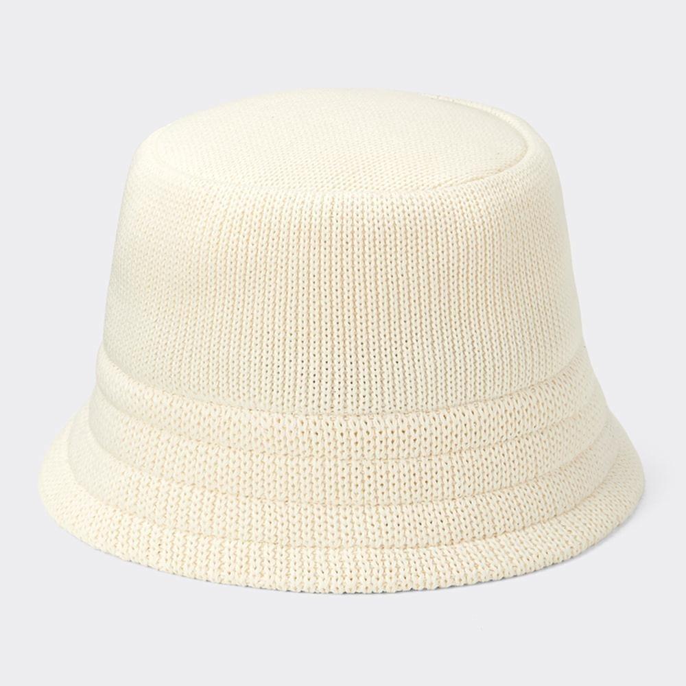 

Вязаная панама GU by Uniqlo