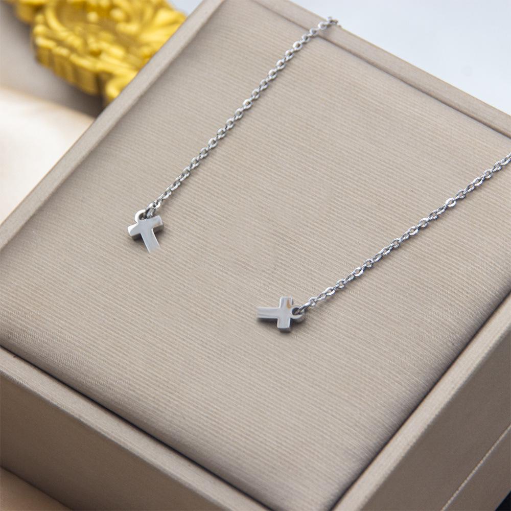 Стильное, устойчивое к выцветанию титановое стальное ожерелье с улыбкой