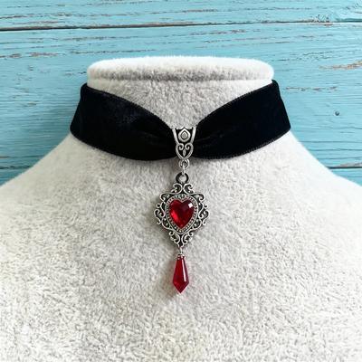 Vintage Style Gothic Creative Pendant Necklace for Women  Red Black Zirconia Holiday Party Daily Wear Jewelry Accessories