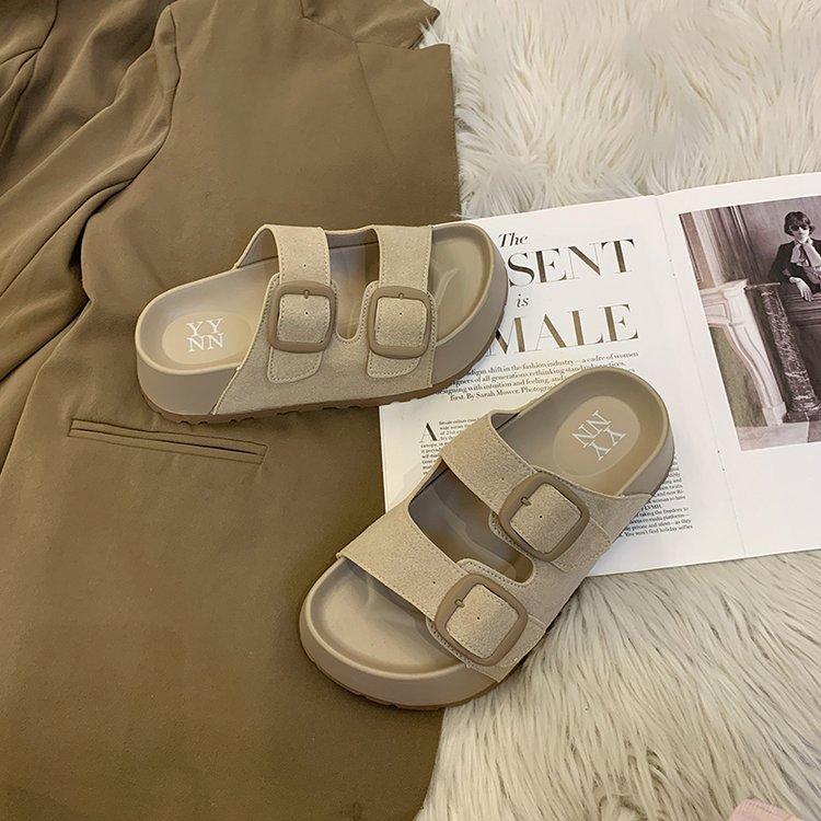 Platform-soled retro slippers women's 2025 summer new outer wear fashionable and versatile one-word drag Boken beach vacation sandals