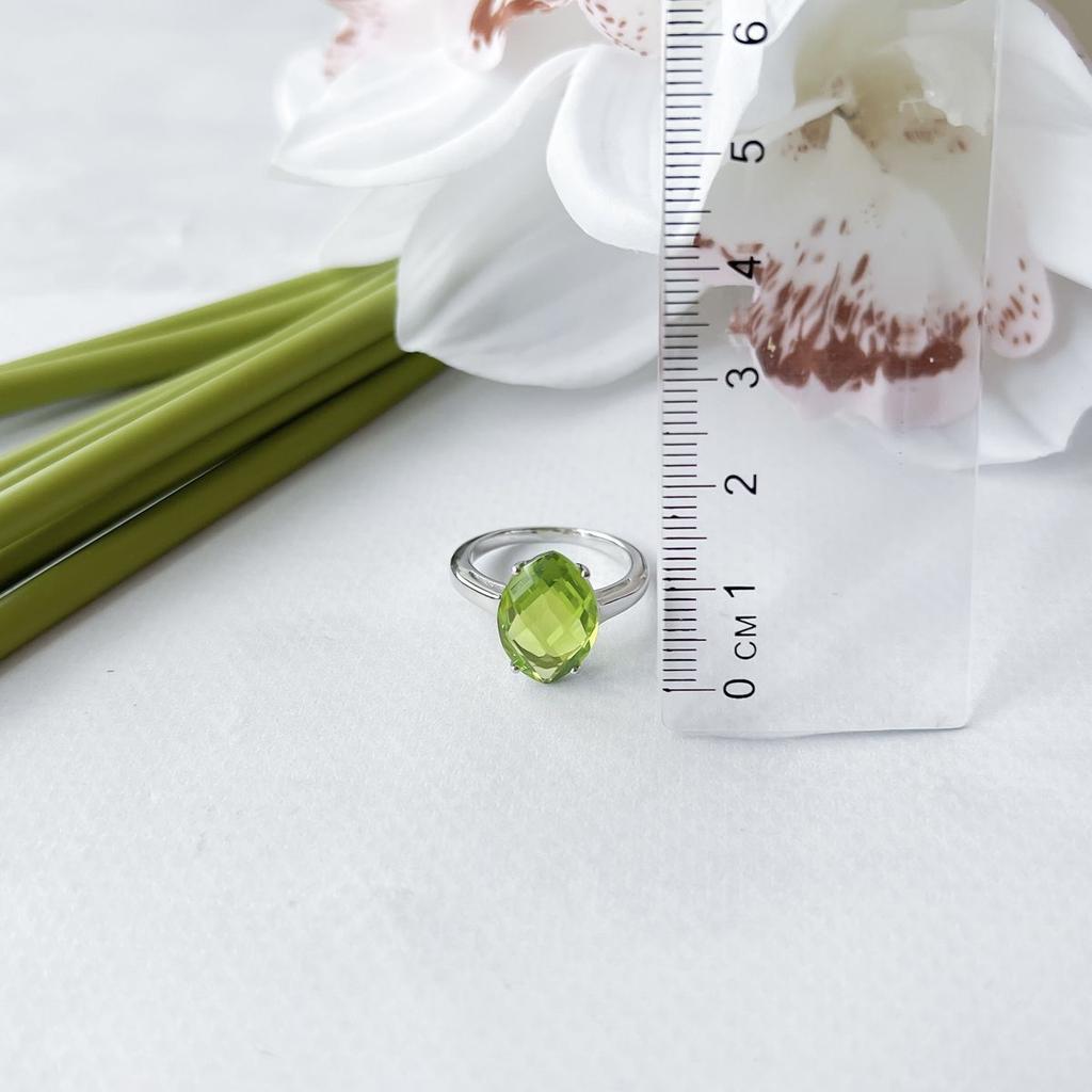 Серебряное кольцо с хризолітом 6.025ct, вес изделия 3,69 гр (2150343)