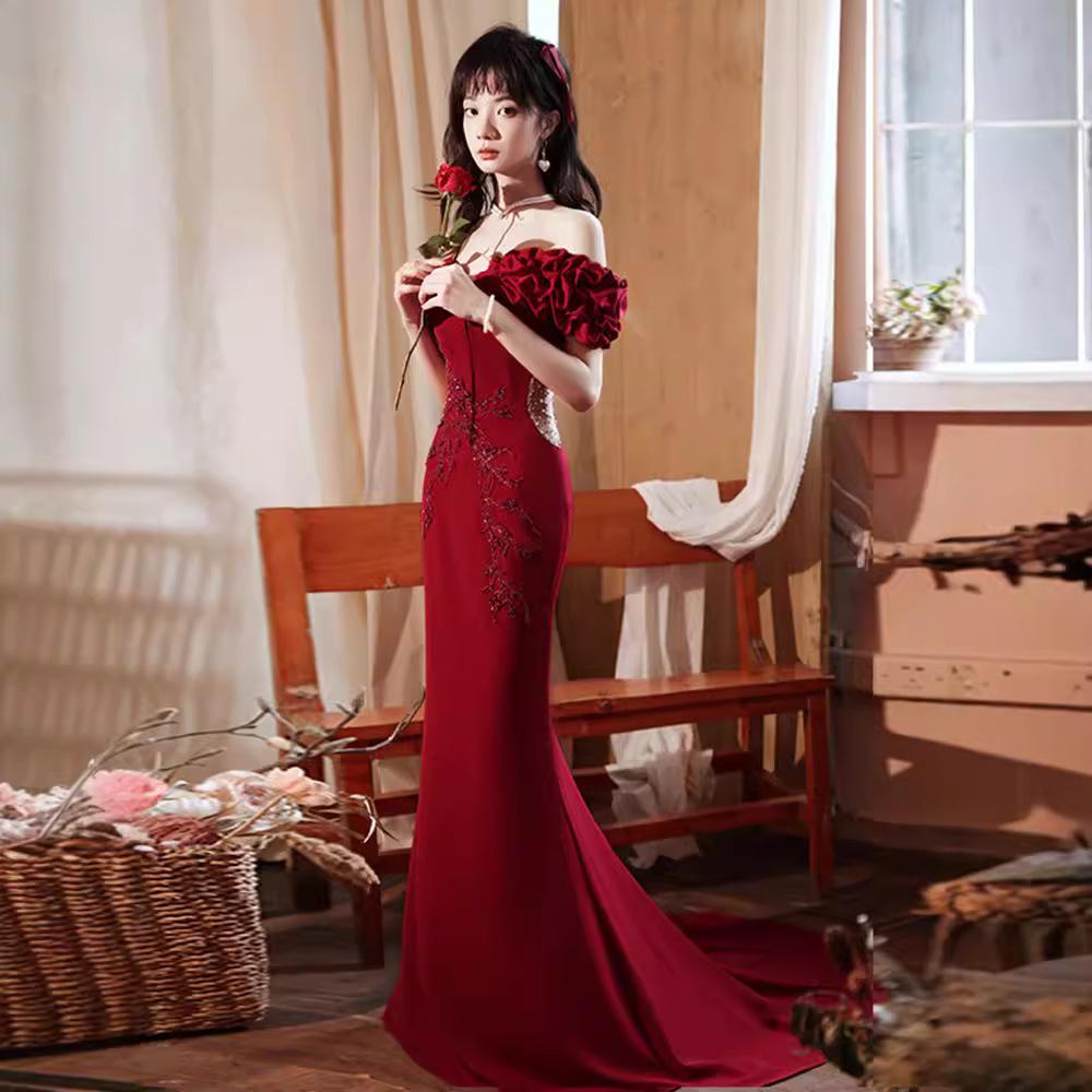 Light luxury burgundy toasting clothes 1011 new one-word shoulder fishtail skirt style atmosphere bride wedding evening dress women