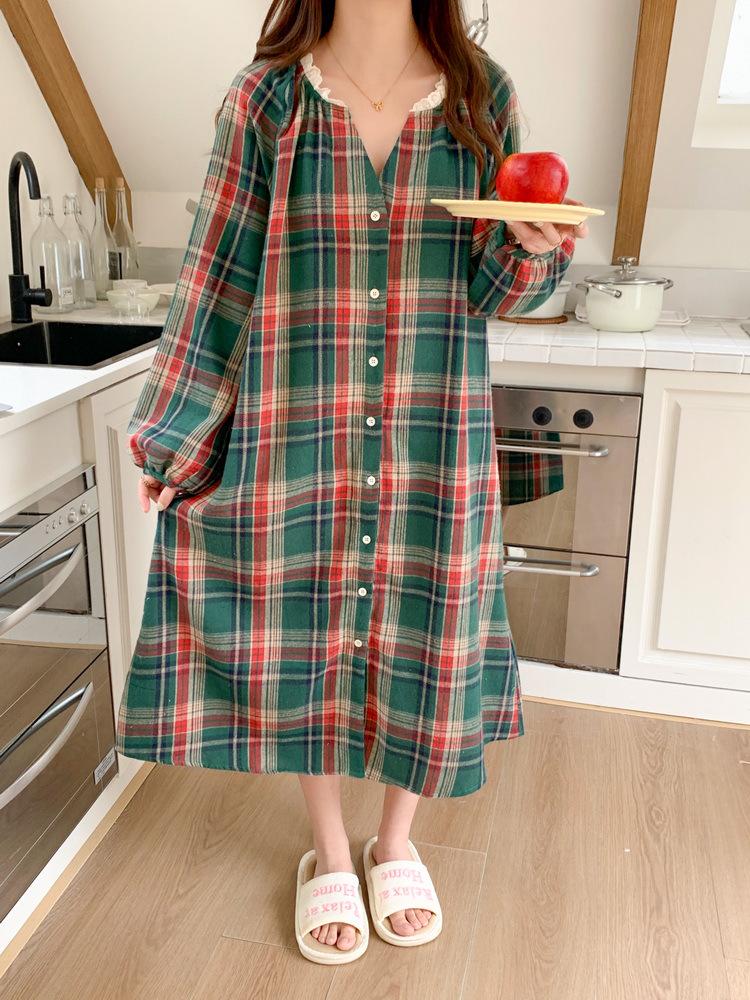 Christmas Green Plaid Long Sleeve Women's Dress and Pajama Set - Comfortable, Loose-Fitting Home Wear for Autumn