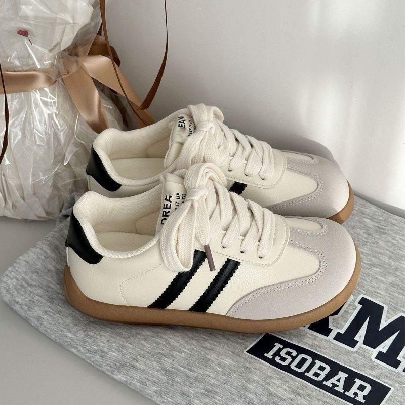 

Туфли на толстой подошве женские весна и осень 2025 новые универсальные маленькие белые туфли туфли Birkenstock женские ретро немецкие кроссовки женские 40