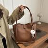 Light Luxury New Commuter Versatile Solid Color Underarm Bag Women's Leisure Personalized Bucket Bag Texture Shoulder Bag