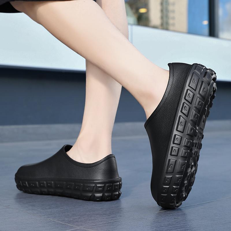 Fashion New large size men's high quality casual sports shoes waterproof, non-slip and oil-proof lightweight comfortable chef shoes