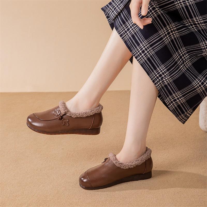 Fashion GKTINOO 2025 Shoes Women Winter Warm Wool Genuine Leather Flat Shoes Casual Loafers Slip On Women's Flats Shoes Moccasins Lady