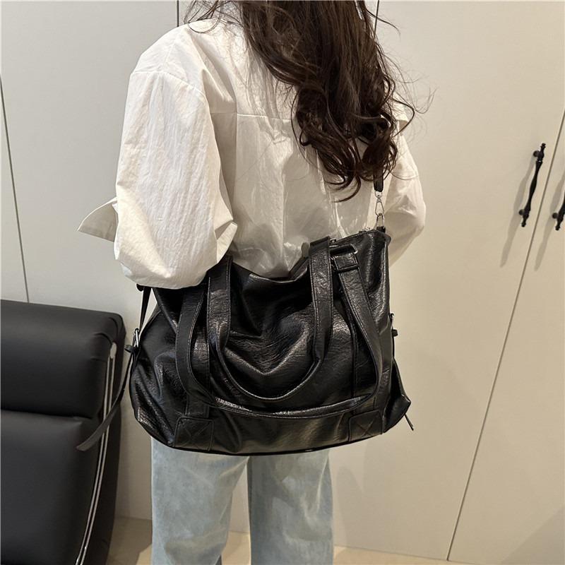 Solid Color Simple Casual Versatile Unisex Daily Large-capacity Storage Bag Going Out Handbag Shoulder Messenger Bag