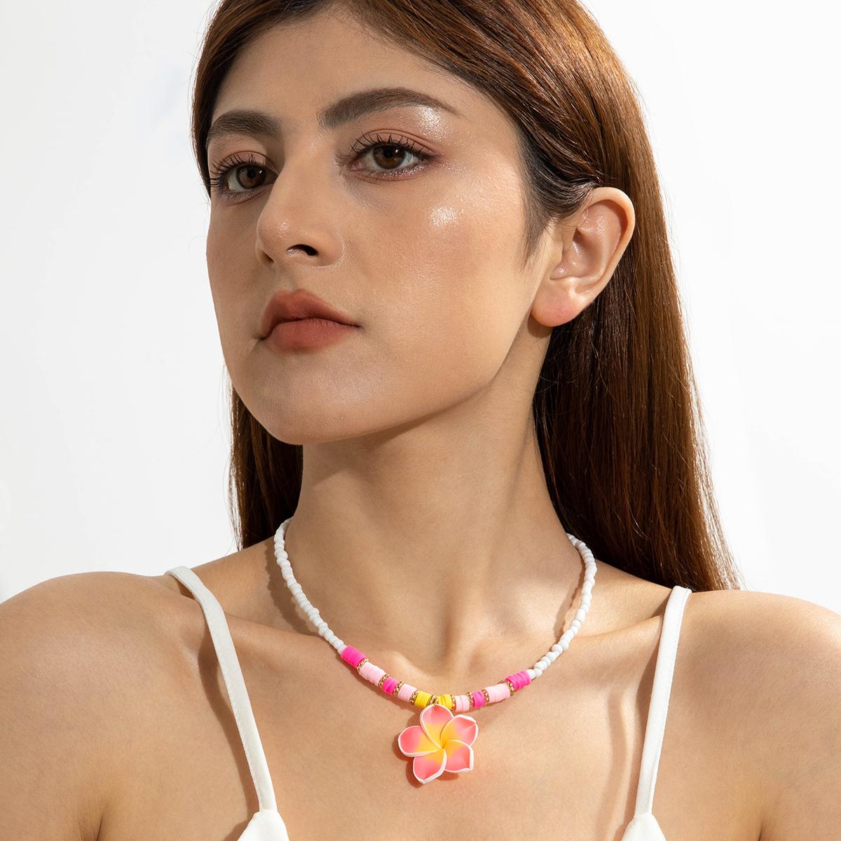 

Модное милое гавайское ожерелье с подвеской в виде цветка яйца из цветной мягкой керамики CCB для женщин, персонализированное ожерелье в стиле пляжного отдыха