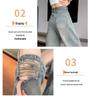 Damen Nostalgische Blaue High-Waist Ripped Denim Shorts - Lockere Passform, Mittellang, Weites Bein für Birnenförmige Körper.