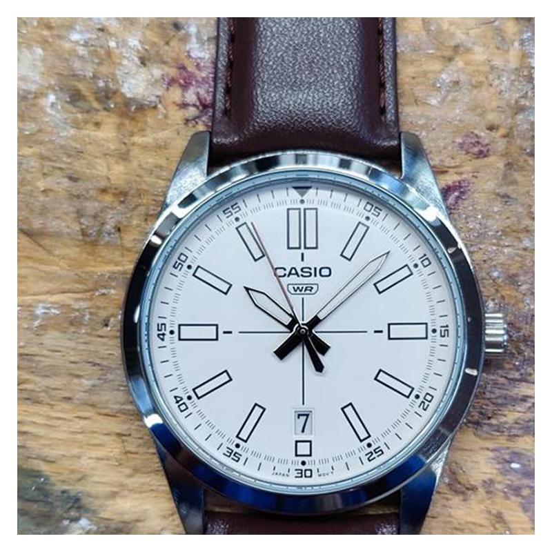 Casio CASIOSTANDARD Series Simple Fashion Classic Casual Date Display Mineral Glass General Timing Status Waterproof Quartz Movement MTP-VD02L-7E