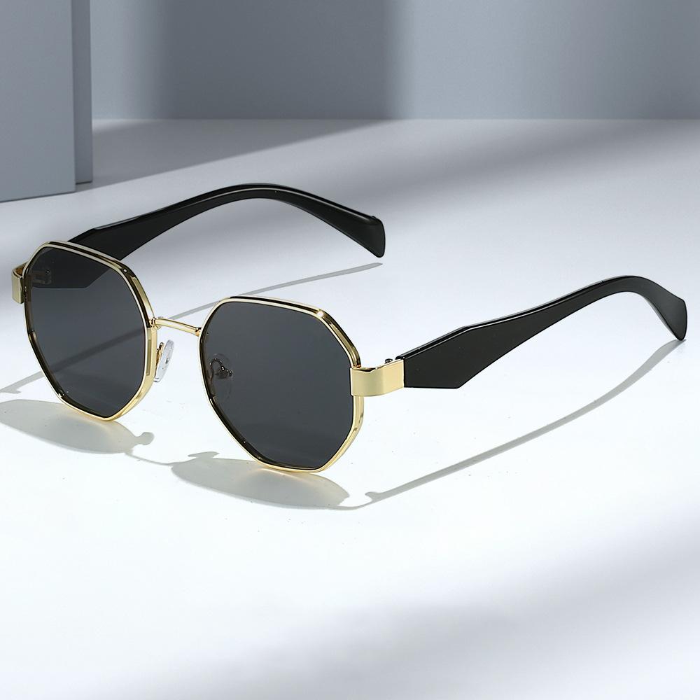 Trendy Polygon Metal Sunglasses For Women & Men New Fashion Glasses With Decorative Elements Stylish Shades For Every Occasion
