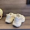 Neue, dicksohlige, höhenvergrößernde, zierliche, modische und vielseitige Casual-Sneaker-Schuhe für Damen für Sommer und Herbst 2025