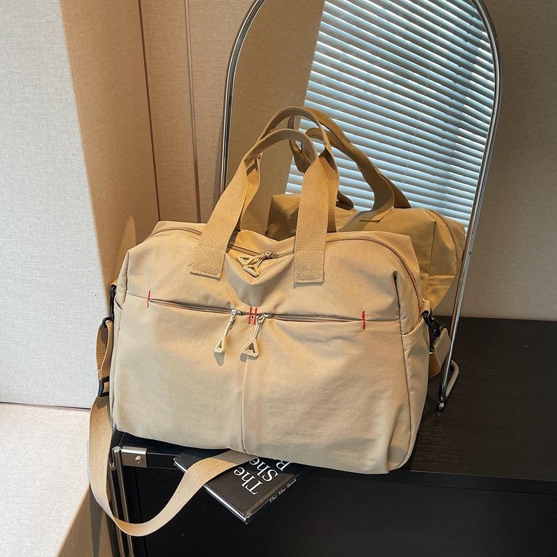 Large Capacity Fitness Bag Multi-Pocket Commuter Shoulder Crossbody Bag Short Travel Duffel Bag