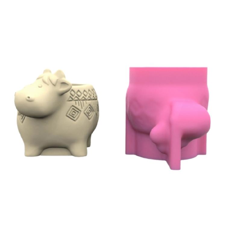 Unique Little Cow Shaped Flower Pots Mold Succulent Planter Mould Silicone Mould for Concrete and Gypsum Decorations 1